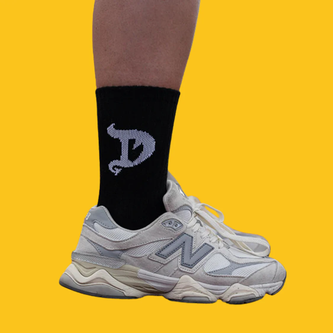 CALCETAS DEPORTIVAS DRAGON SOCKS NEGRAS DRAGON PHARMA